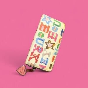 Dooney & Bourke vintage wallet
